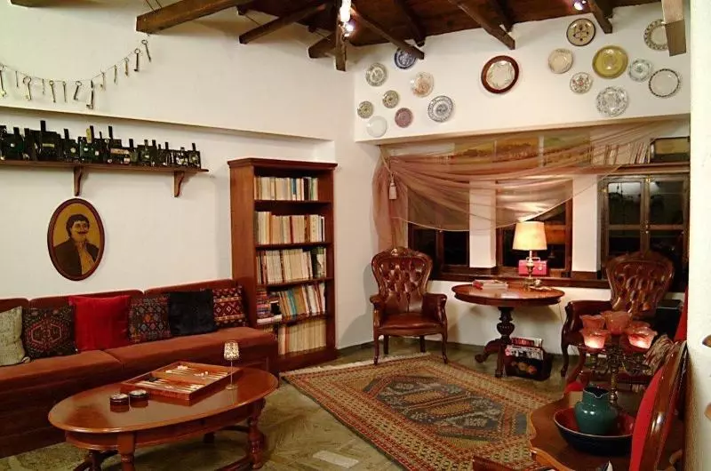 Hotel Glorious Peleys