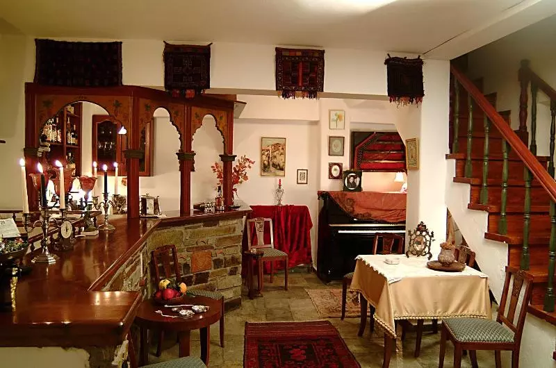 Hotel Glorious Peleys