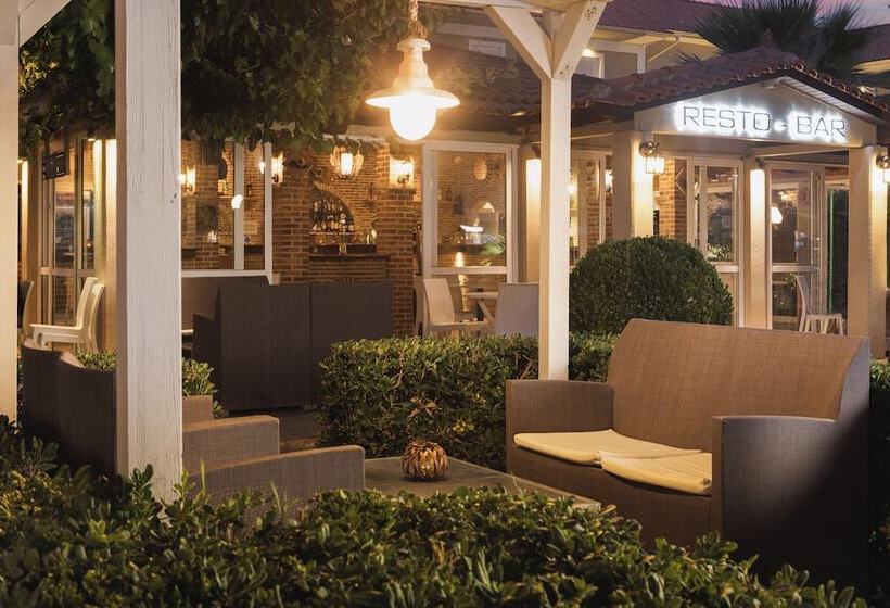 Kalamaki Beach Hotel, Zakynthos Island