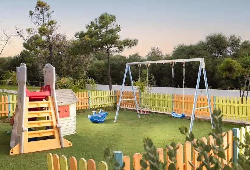 Kalamaki Beach Hotel, Zakynthos Island