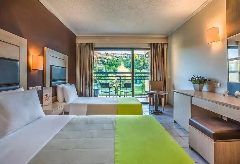 Отель Kipriotis Hippocrates