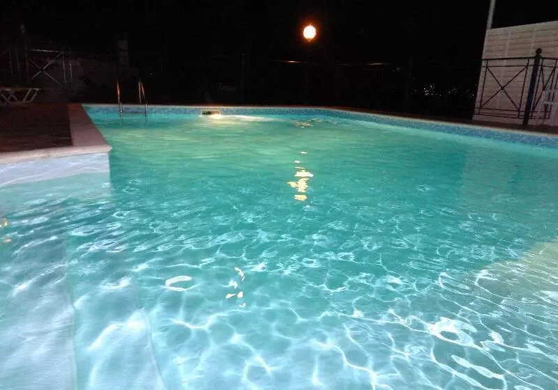 هتل New Aegli Resort