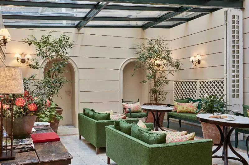 Отель Philippos