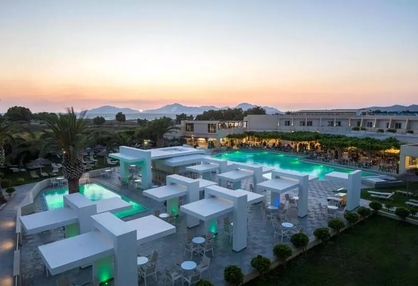 ホテル Sandy Beach