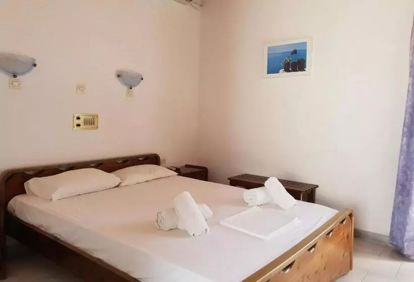 Отель Silver Rocks