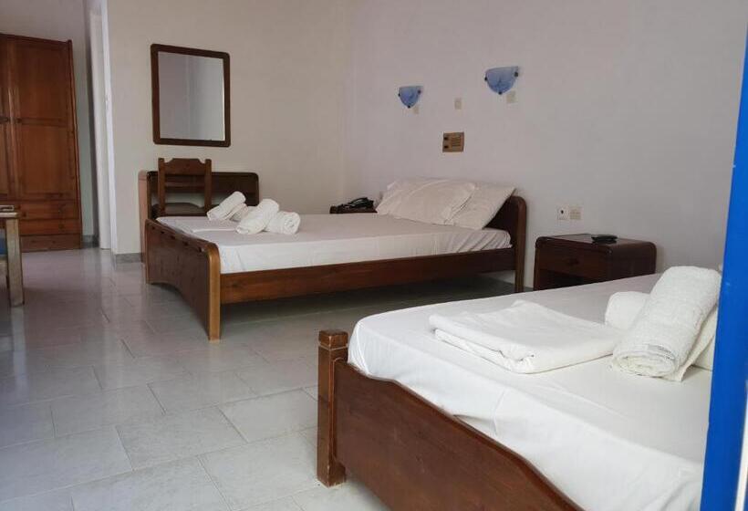 Отель Silver Rocks