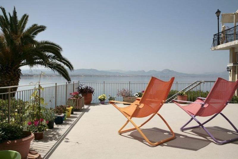 בית מלון כפרי Theoxenia