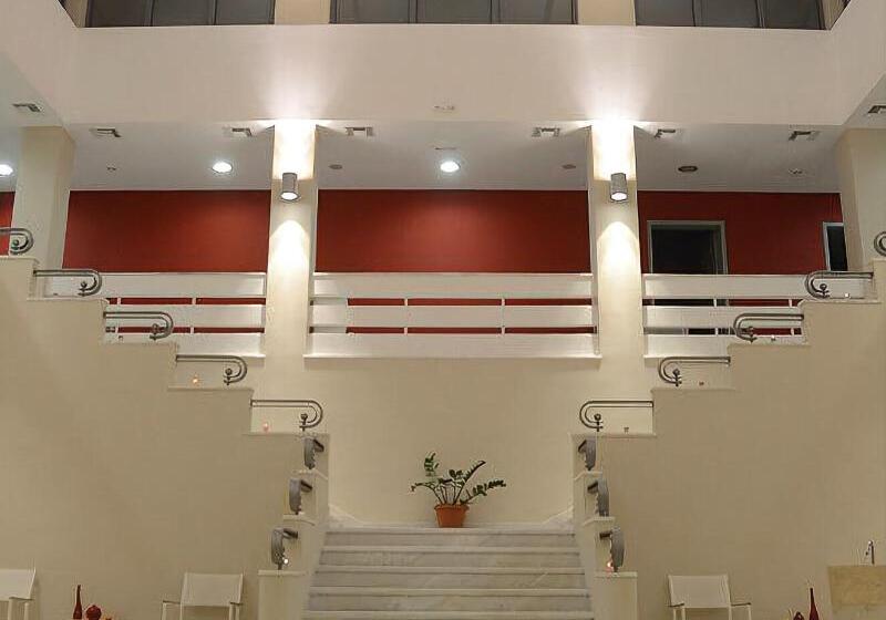 בית מלון כפרי Theoxenia