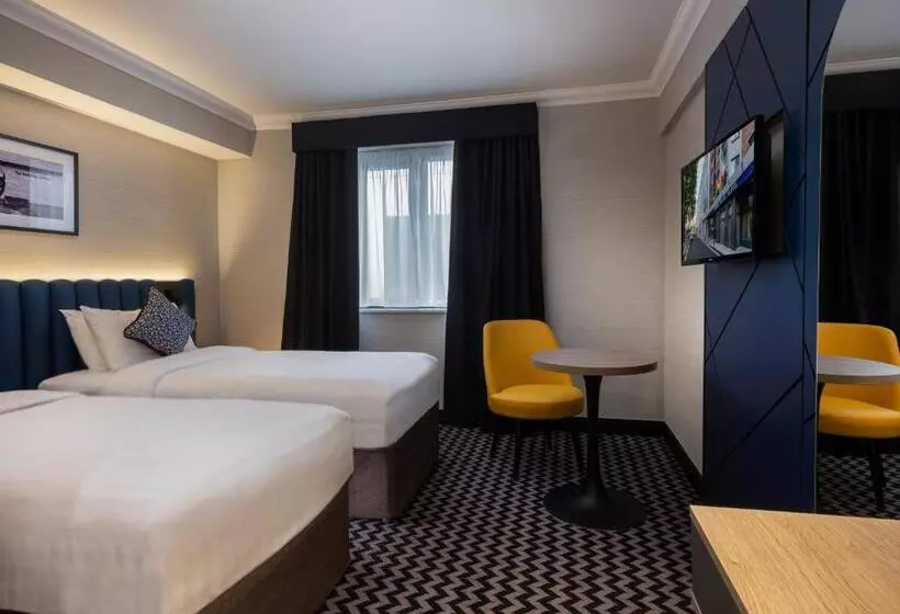 호텔 Academy Plaza