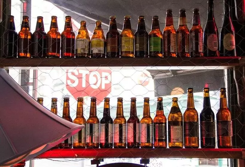 בית מלון כפרי Drury Court