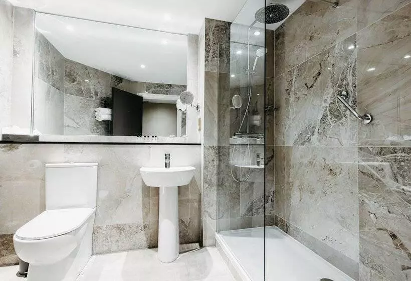 בית מלון כפרי Drury Court