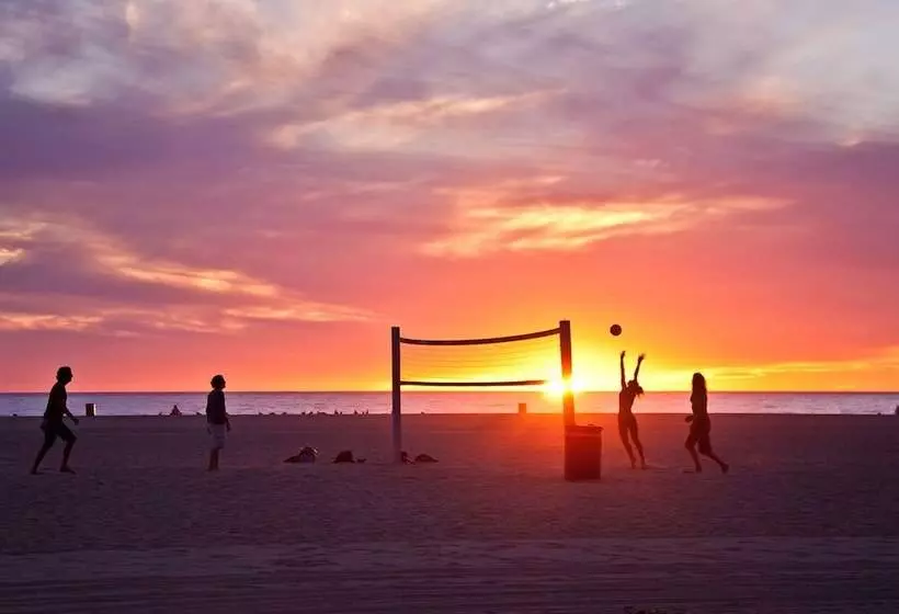 호텔 Keraton Jimbaran Beach Resort