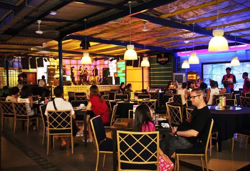 فندق Kuta Paradiso