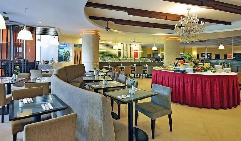 فندق Kuta Paradiso