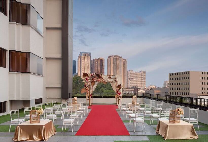 בית מלון כפרי Radisson Medan