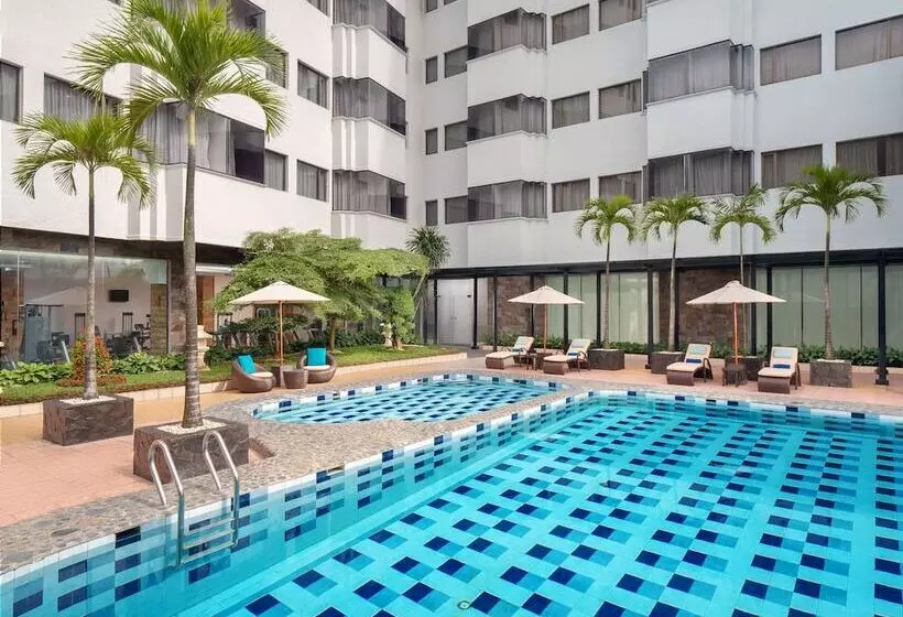 호텔 Radisson Medan