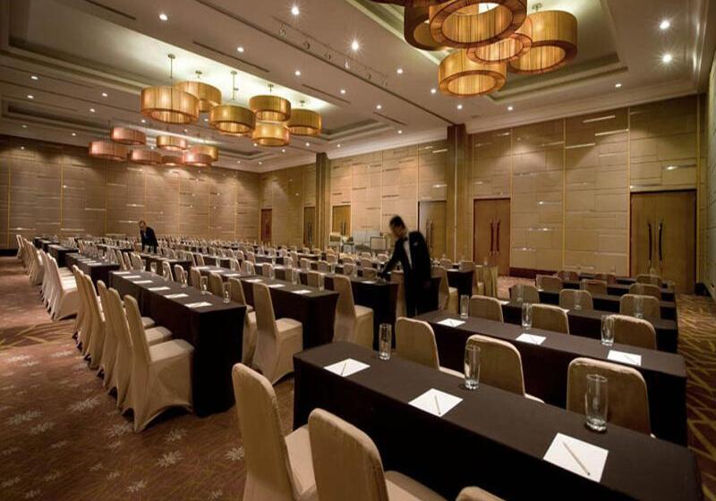 Hotell Santika Premiere Slipi Jakarta