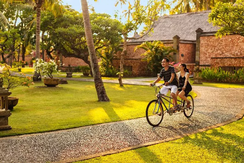 Отель The Oberoi Beach Resort, Lombok