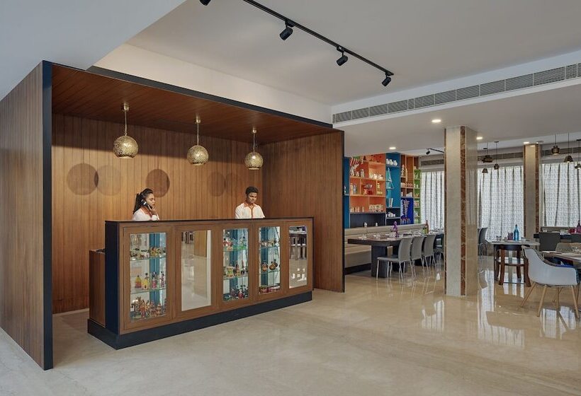 فندق Zone By The Park Infantry Bengaluru