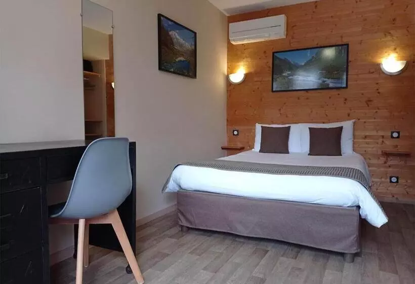 Hotelli Hôtel De La Gare