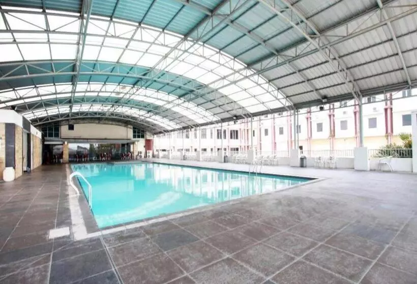 Karlita Hotel Tegal