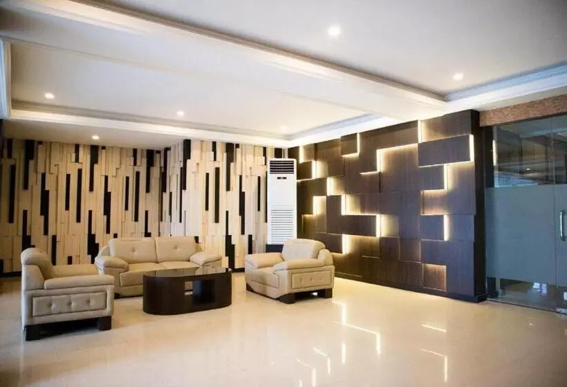 Karlita Hotel Tegal
