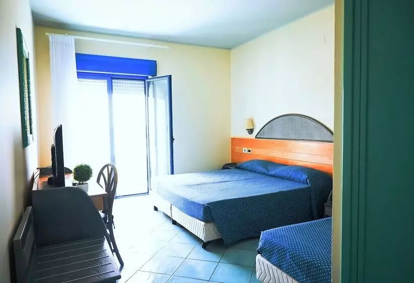 ホテル Baia Turchese