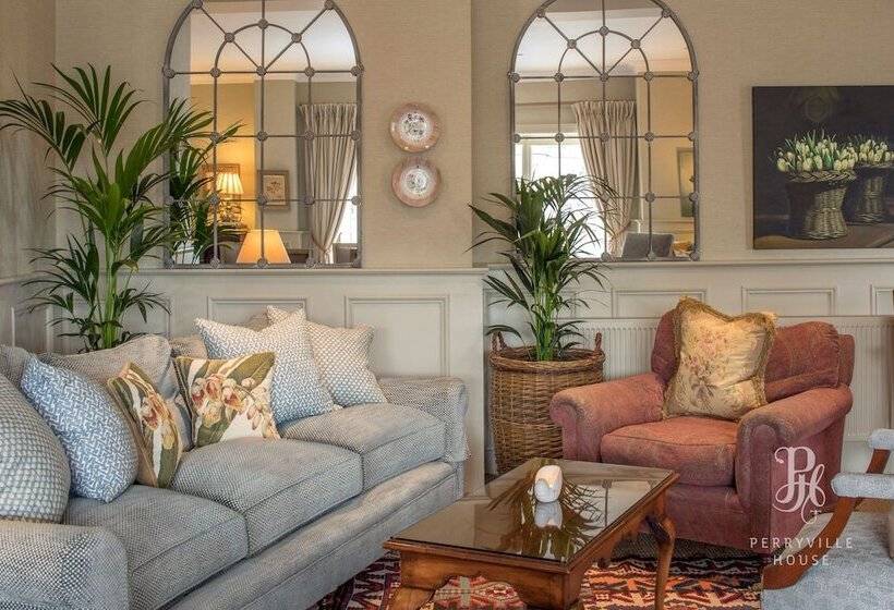 فندق Perryville House