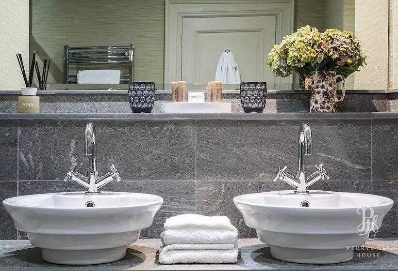 Отель Perryville House