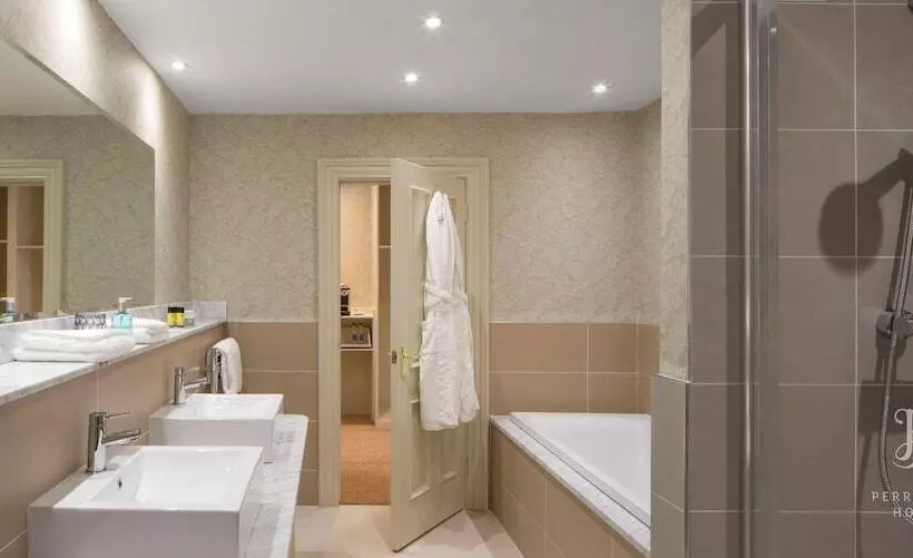 Отель Perryville House