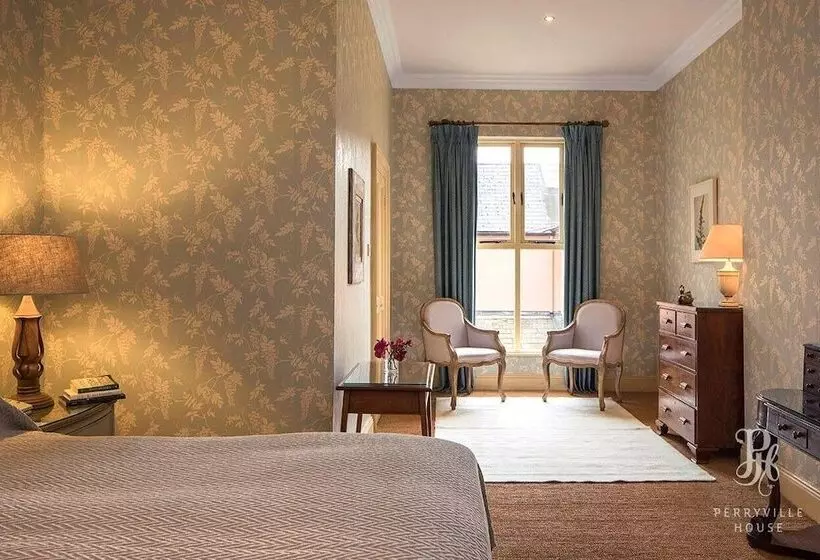 Отель Perryville House