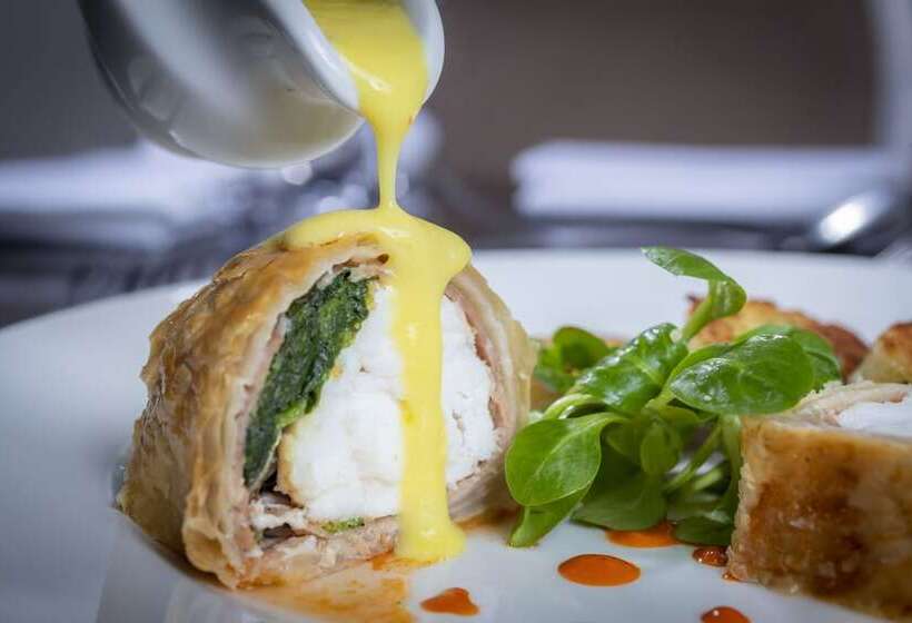 فندق Temple Gate