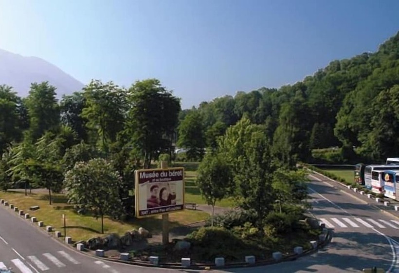 ホテル Saint Contard