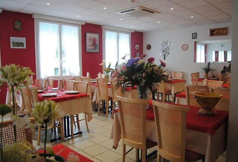 ホテル Saint Contard