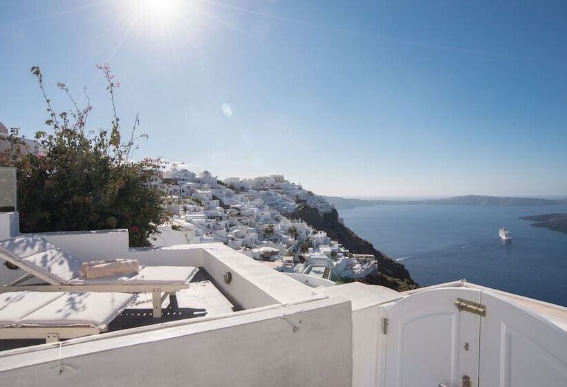 Karpimo Horizon Caldera View With Private Hot Tub