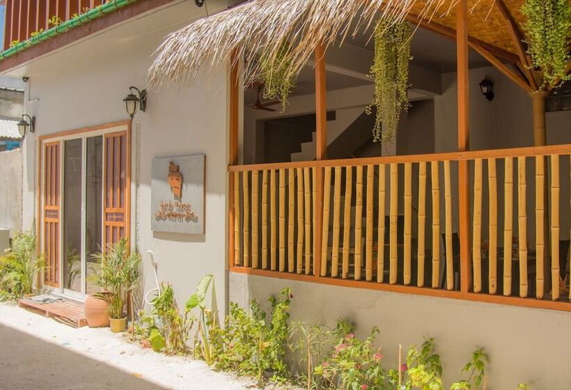 هتل Sandy Heaven Maldives