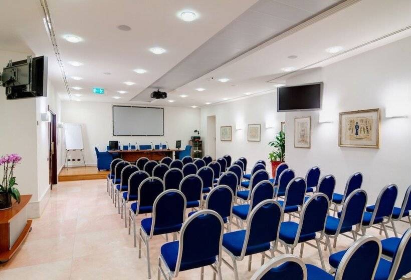 هتل Delle Nazioni