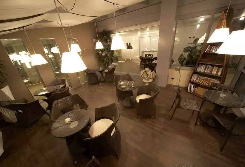 호텔 Montini Linate Airport