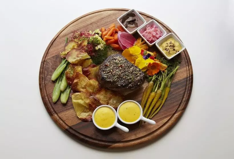 בית מלון כפרי The Code