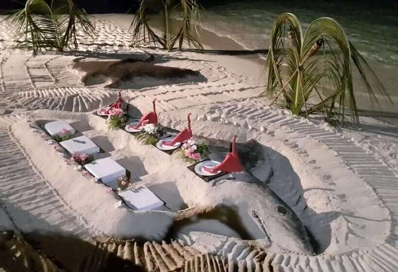 پانسیون Hudhu Raakani Lodge