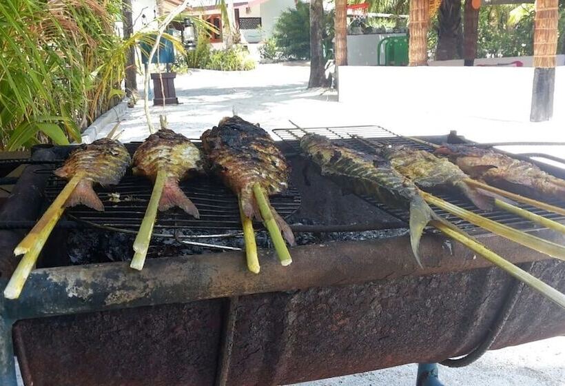 پانسیون Hudhu Raakani Lodge