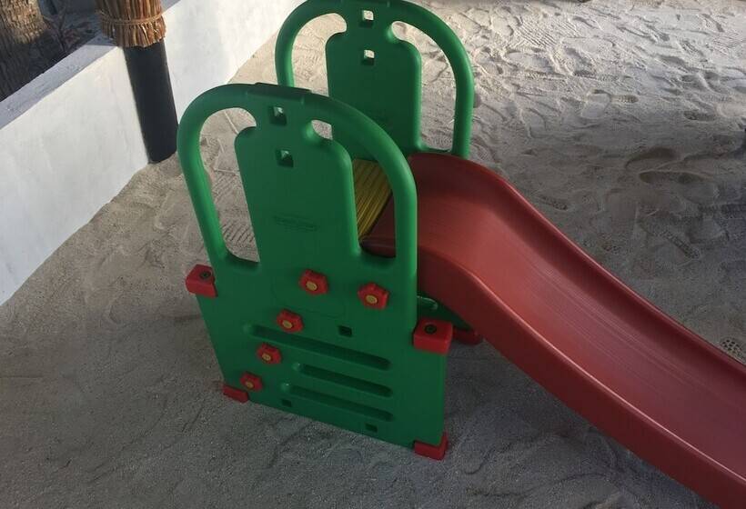 پانسیون Hudhu Raakani Lodge