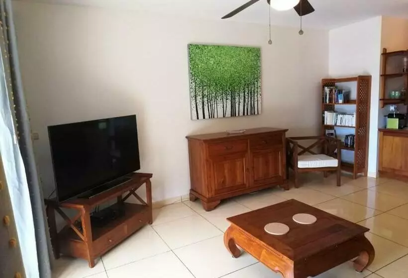 Tahiti   Le Condo Ariitea