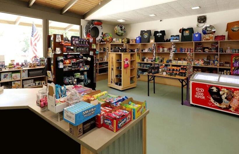 酒店 Big Sur Lodge