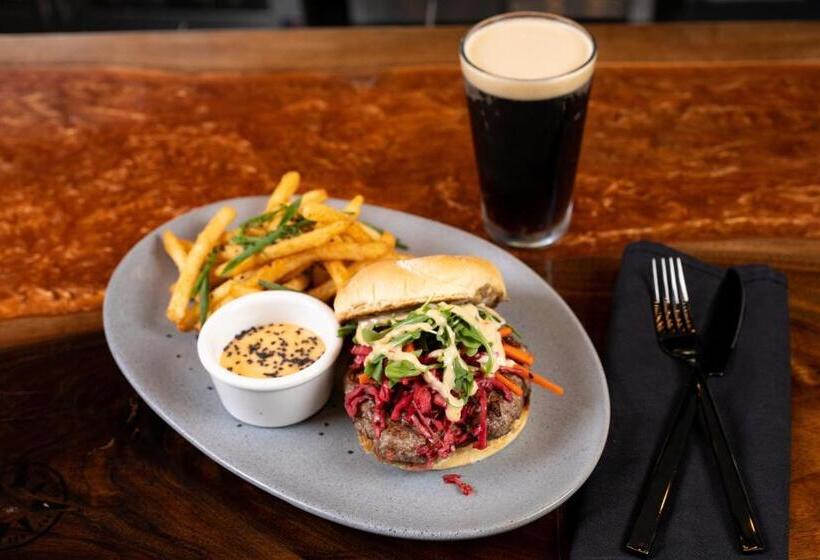 هتل Indigo Chattanooga   Downtown, An Ihg