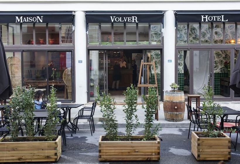 هتل Maison Volver