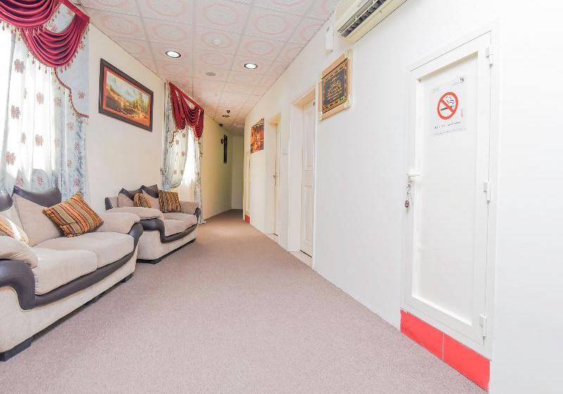 Отель Oyo 159 Sports Piaza