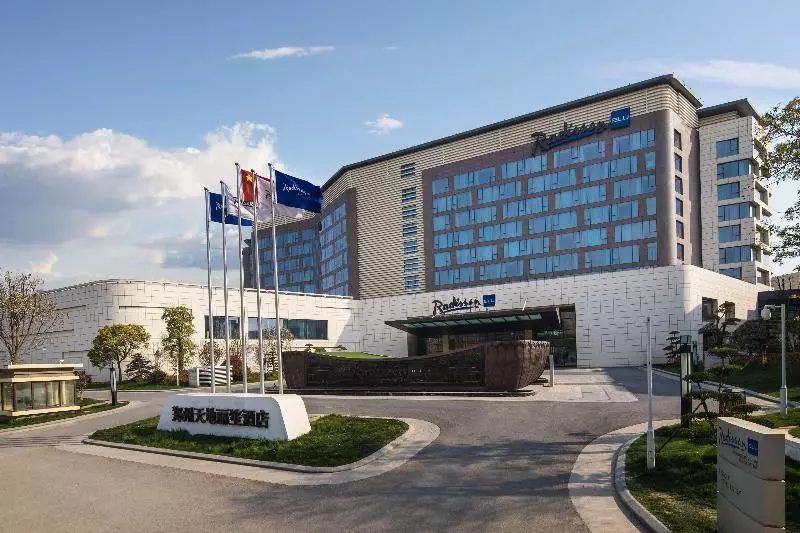 Hotelli Radisson Blu Zhengzhou Huiji