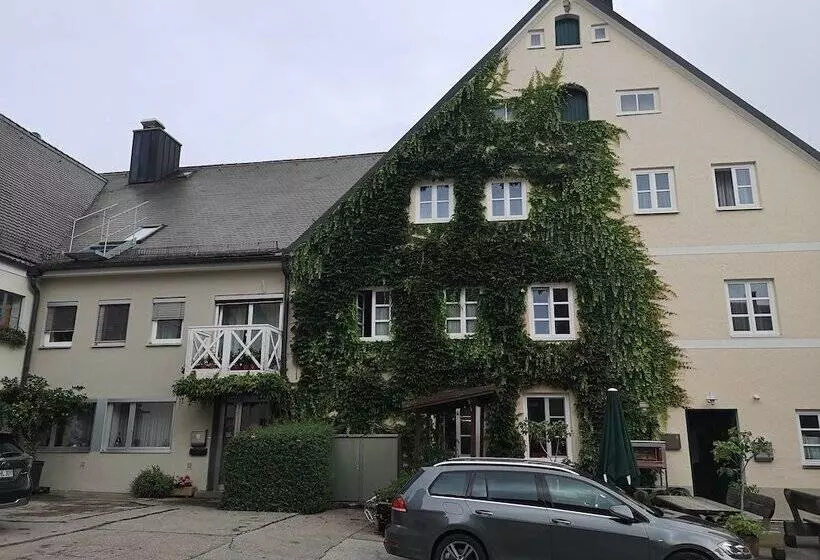 Brauereigasthof & Hotel Maierbräu