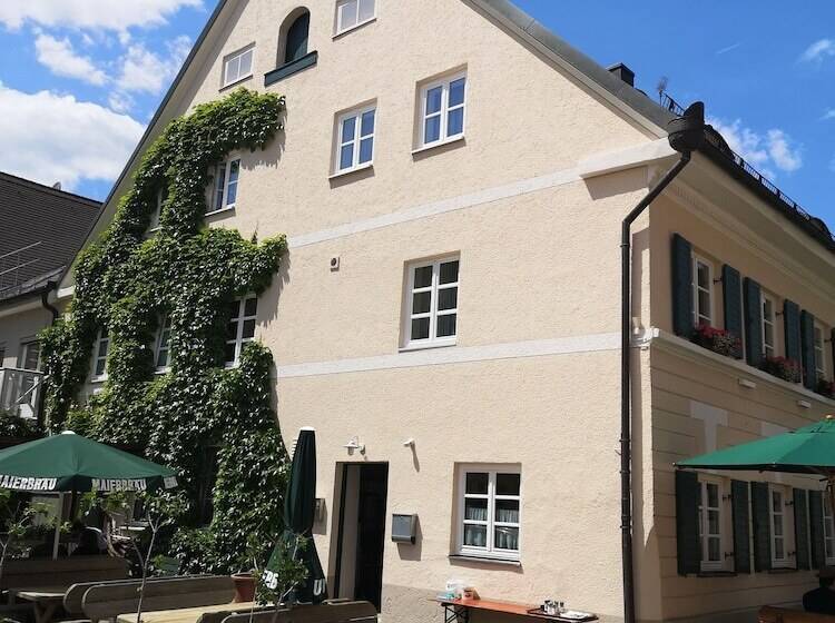 Brauereigasthof & Hotel Maierbräu